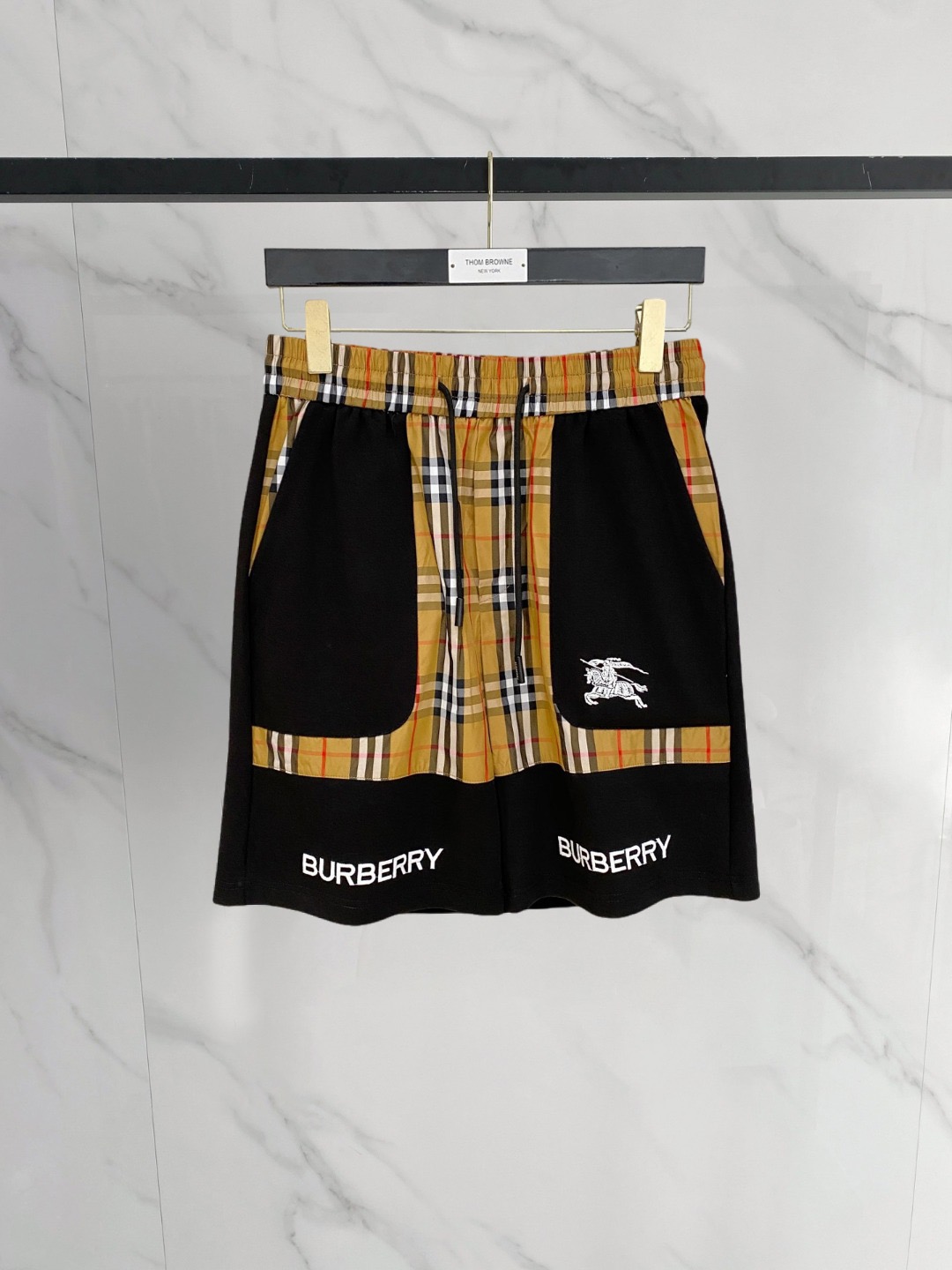 버버리 남자 반바지